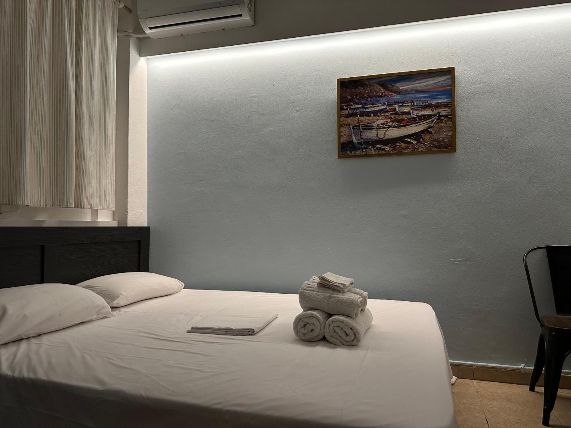 Aretousas Apartment Athena Bagian luar foto